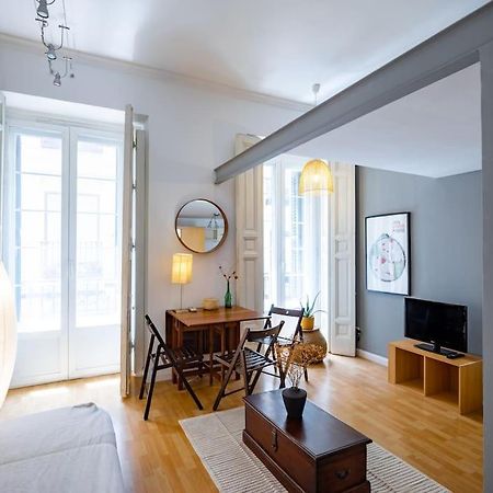 Beautiful Apartment In Malasana For 3 Pax - Ferrer Madrid Exteriör bild