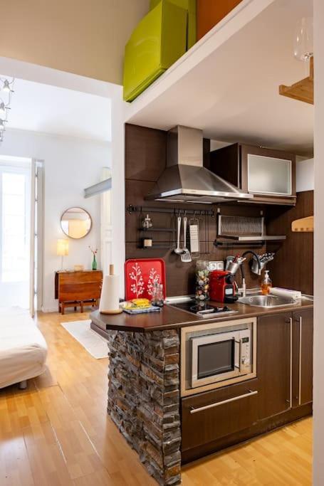 Beautiful Apartment In Malasana For 3 Pax - Ferrer Madrid Exteriör bild