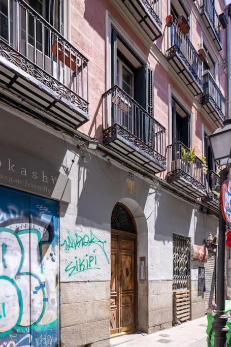 Beautiful Apartment In Malasana For 3 Pax - Ferrer Madrid Exteriör bild